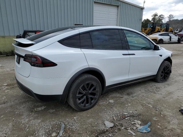 7SAXCBE5XPF399357 - 2023 TESLA MODEL X WHITE photo 3