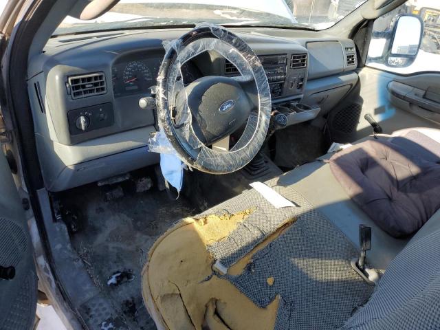 1FDAF56P14ED32294 - 2004 FORD F550 SUPER DUTY WHITE photo 8