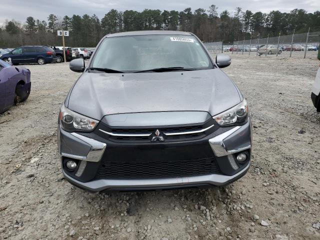 JA4AP3AW9JU013256 - 2018 MITSUBISHI OUTLANDER ES GRAY photo 5