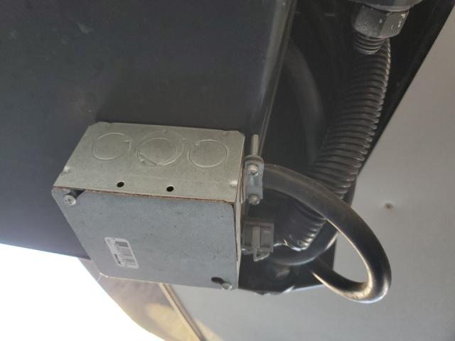 4YDF39125H4701754 - 2017 KEYSTONE MONTANA 双色 照片 8