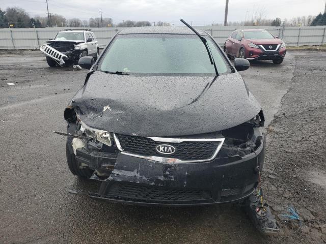 KNAFU4A29D5712888 - 2013 KIA FORTE EX BLACK photo 5