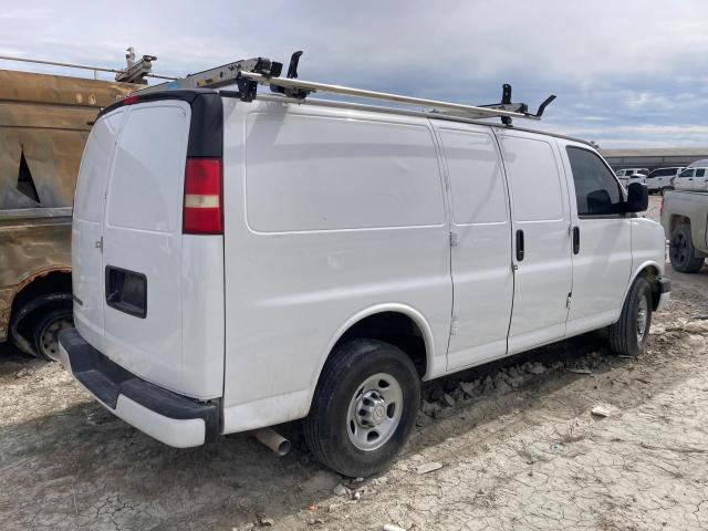 1GCWGAFP2L1154840 - 2020 CHEVROLET EXPRESS G2 WHITE photo 3