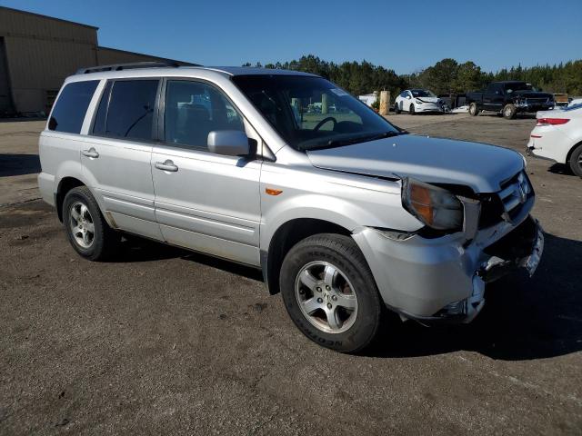 5FNYF28728B019497 - 2008 HONDA PILOT EXL SILVER photo 4