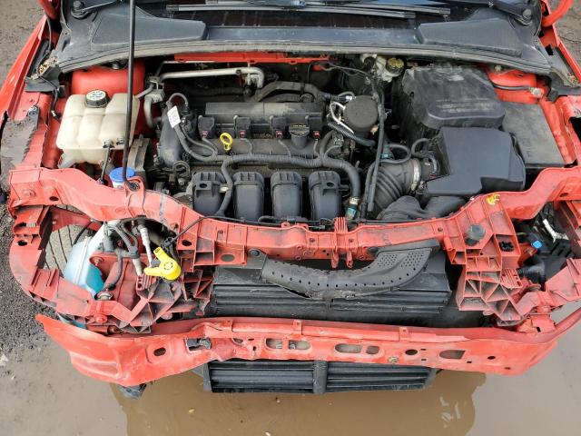 1FAHP3F2XCL474667 - 2012 FORD FOCUS SE RED photo 11