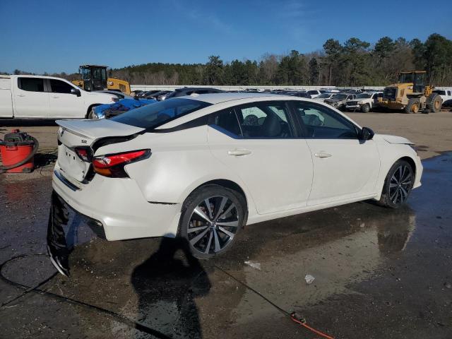 1N4BL4CW3NN346440 - 2022 NISSAN ALTIMA SR WHITE photo 3