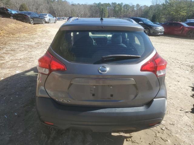 3N1CP5CU8JL524122 - 2018 NISSAN KICKS S SILVER photo 6