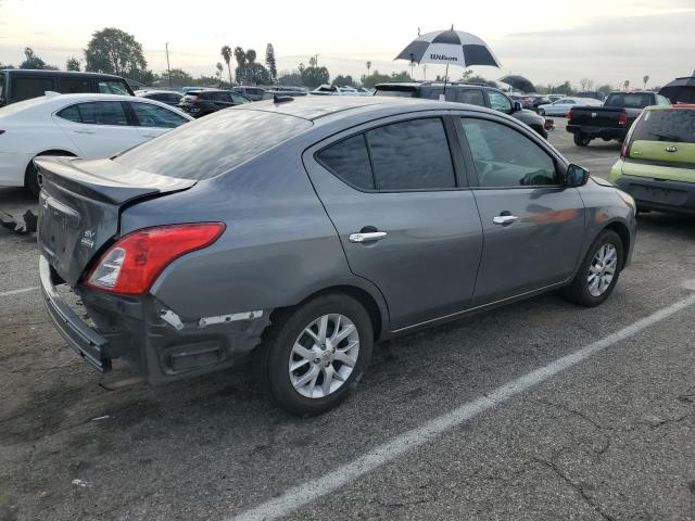 3N1CN7AP1JL842422 - 2018 NISSAN VERSA S GRAY photo 3