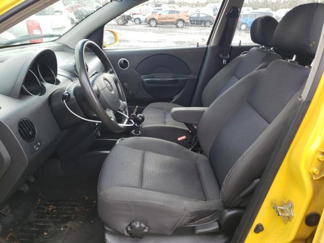 KL1TD66647B786990 - 2007 CHEVROLET AVEO BASE YELLOW photo 7