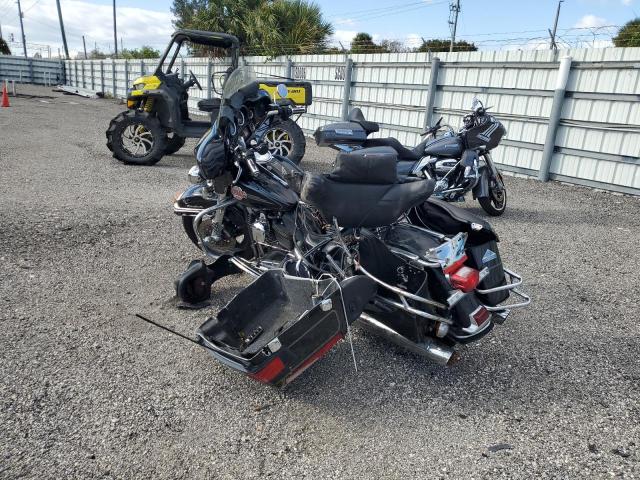 1HD1FCW1X5Y685166 - 2005 HARLEY-DAVIDSON FLHTCUI 黑色 照片 3