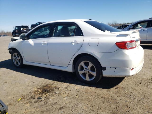 2T1BU4EE7BC601066 - 2011 TOYOTA COROLLA BASE WHITE photo 2