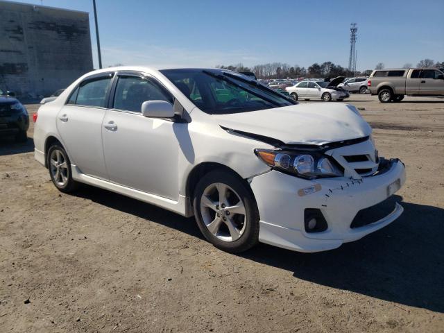 2T1BU4EE7BC601066 - 2011 TOYOTA COROLLA BASE WHITE photo 4