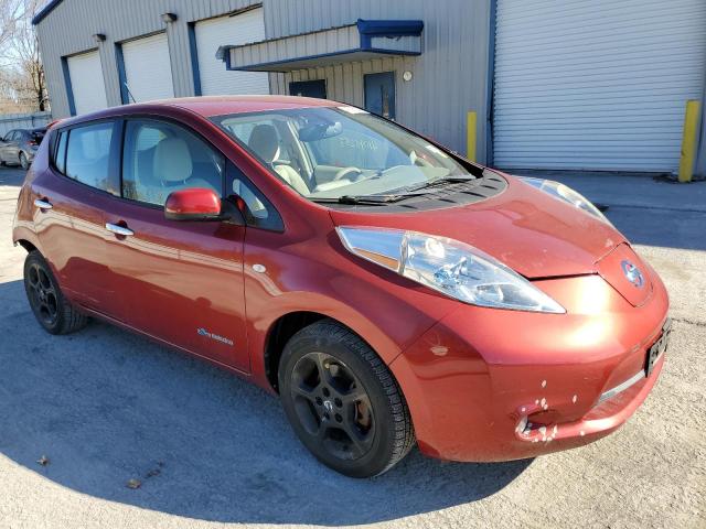 JN1AZ0CP6CT022691 - 2012 NISSAN LEAF SV RED photo 4