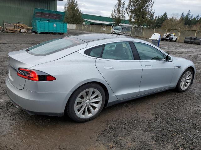 5YJSA1DN4DFP05604 - 2013 TESLA MODEL S SILVER photo 3