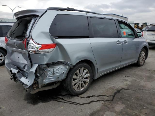 5TDDK3DC6BS004958 - 2011 TOYOTA SIENNA XLE SILVER photo 3