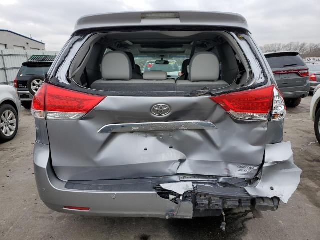 5TDDK3DC6BS004958 - 2011 TOYOTA SIENNA XLE SILVER photo 6