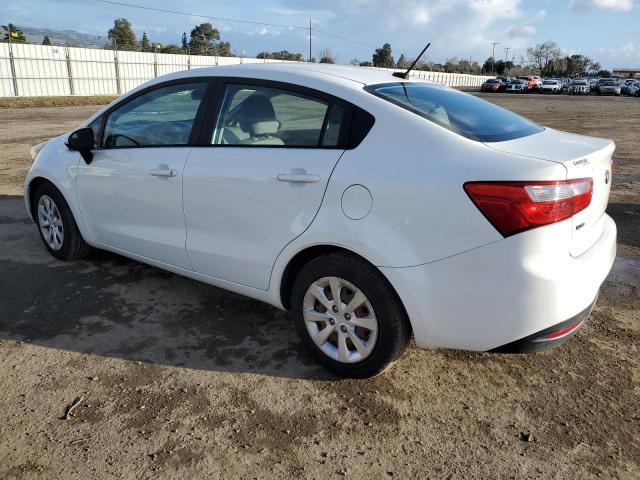 KNADM4A34F6527712 - 2015 KIA RIO LX WHITE photo 2