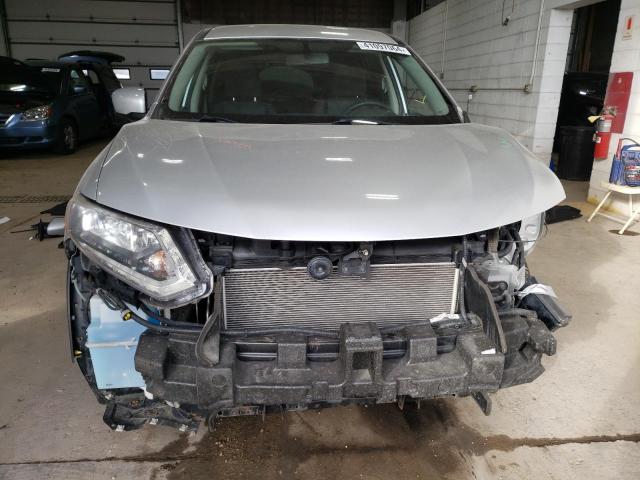 KNMAT2MT7GP596334 - 2016 NISSAN ROGUE S SILVER photo 5