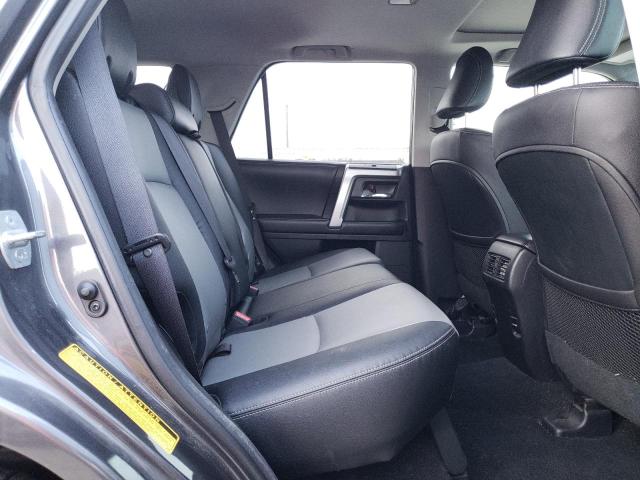 JTEBU5JR2G5346342 - 2016 TOYOTA 4RUNNER SR5/SR5 PREMIUM GRAY photo 10