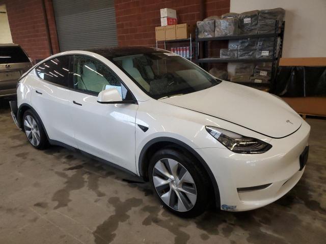 5YJYGDEE0LF043284 - 2020 TESLA MODEL Y WHITE photo 4