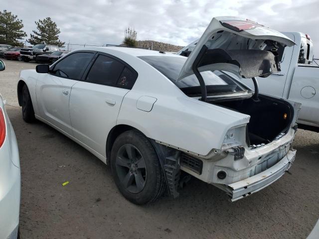 2B3CL3CG2BH584884 - 2011 DODGE CHARGER WHITE photo 2