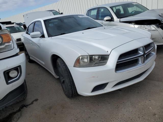 2B3CL3CG2BH584884 - 2011 DODGE CHARGER WHITE photo 4