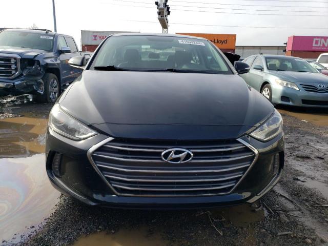 KMHD84LF7HU279092 - 2017 HYUNDAI ELANTRA SE BLACK photo 5