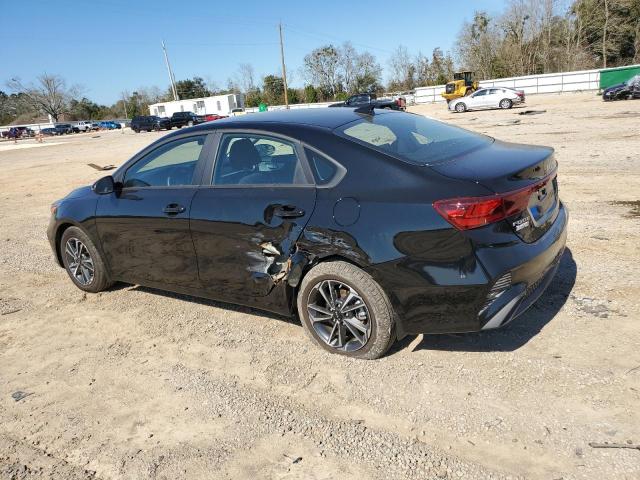 3KPF24AD2PE683222 - 2023 KIA FORTE LX BLACK photo 2