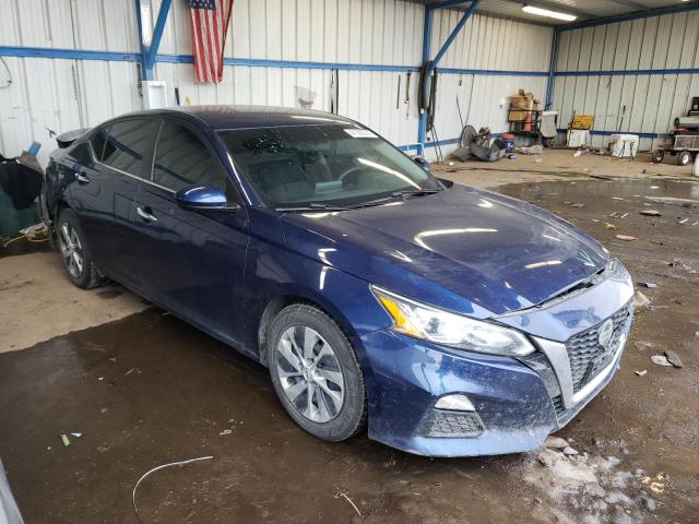 1N4BL4BV9KC250666 - 2019 NISSAN ALTIMA S BLUE photo 4