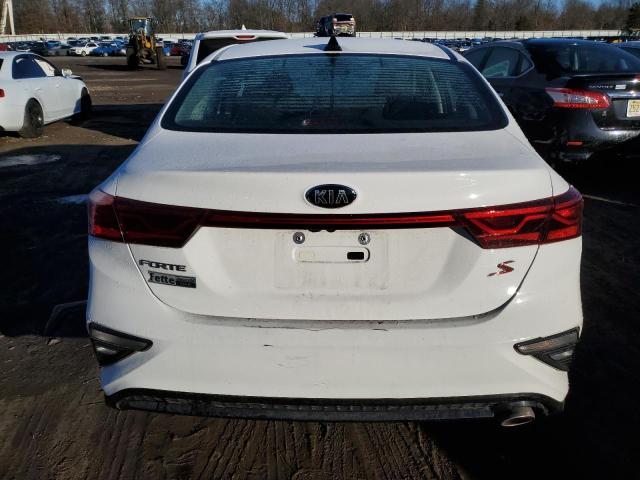 3KPF34ADXKE012709 - 2019 KIA FORTE GT LINE WHITE photo 6