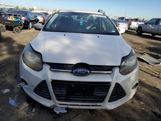 1FADP3J24EL131796 - 2014 FORD FOCUS TITANIUM WHITE photo 5