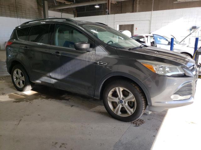 1FMCU9G94FUC06820 - 2015 FORD ESCAPE SE GRAY photo 4