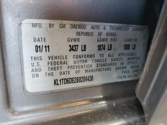 KL1TD6DE2BB204436 - 2011 CHEVROLET AVEO LS 银色 照片 12