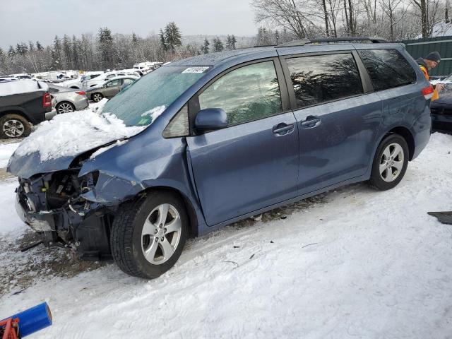 2014 TOYOTA SIENNA LE, 