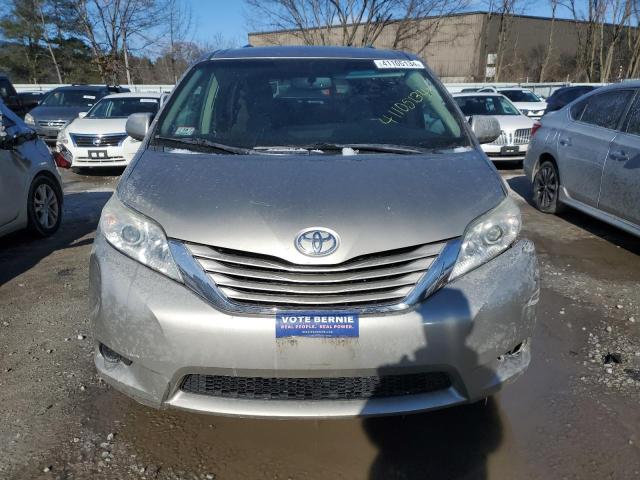 5TDKK3DC8FS538377 - 2015 TOYOTA SIENNA LE SILVER photo 5