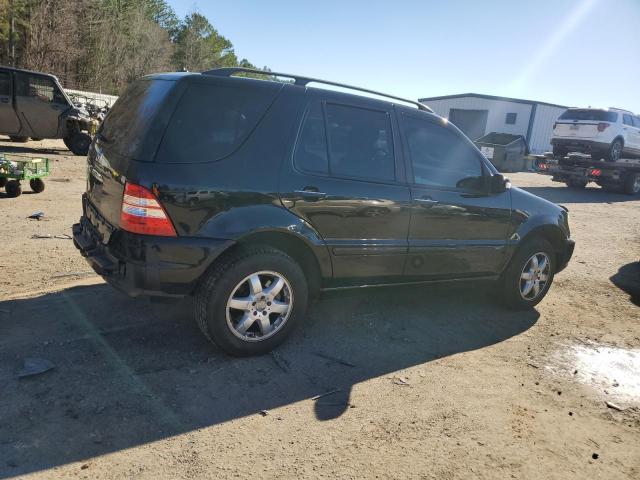 4JGAB75E84A475385 - 2004 MERCEDES-BENZ ML 500 BLACK photo 3