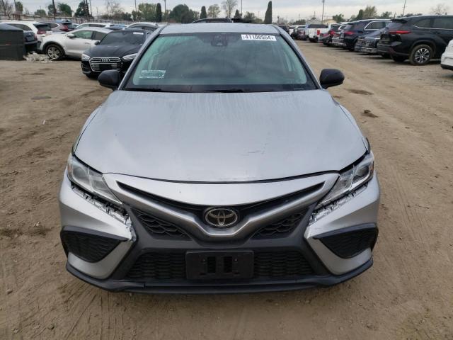 4T1B11HK6KU207355 - 2019 TOYOTA CAMRY L SILVER photo 5