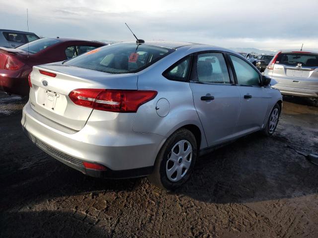 1FADP3E29JL270133 - 2018 FORD FOCUS S SILVER photo 3