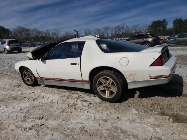 1G1FP87F4FL418947 - 1985 CHEVROLET CAMARO WHITE photo 2