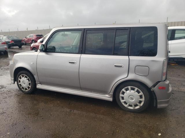 JTLKT324064060979 - 2006 TOYOTA SCION XB GRAY photo 2