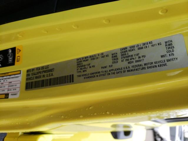 1C4JJXP61PW556927 - 2023 JEEP WRANGLER SAHARA 4XE YELLOW photo 13