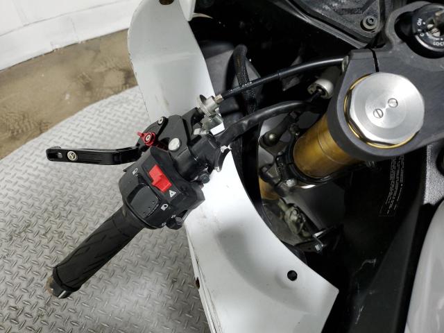 JS1GR7MA9L7101155 - 2020 SUZUKI GSX-R750 WHITE photo 9