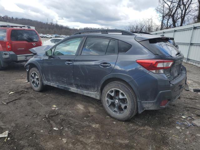 JF2GTAAC4JH231914 - 2018 SUBARU CROSSTREK GRAY photo 2