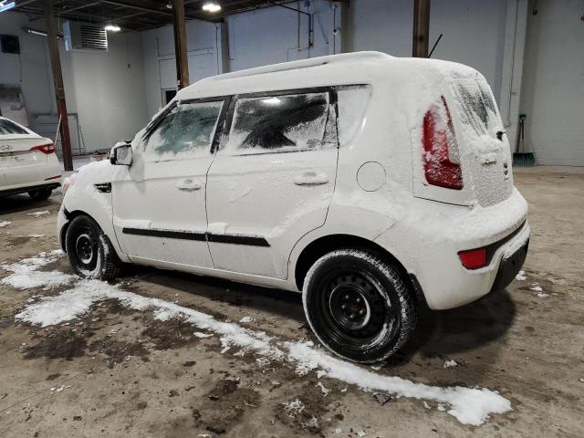 KNDJT2A66D7763292 - 2013 KIA SOUL + WHITE photo 2