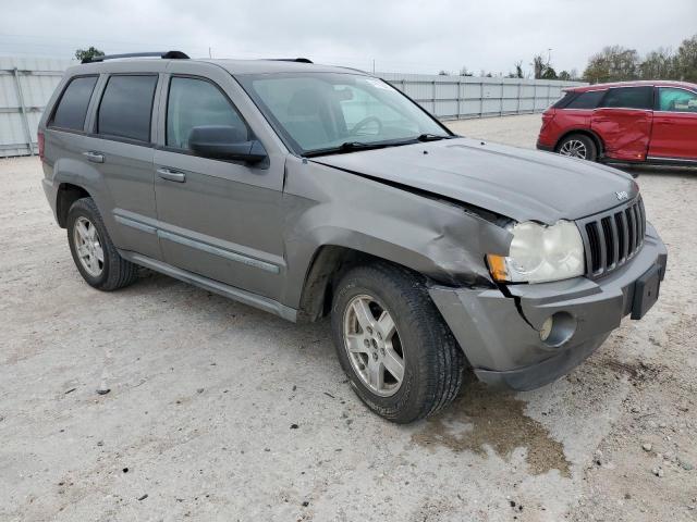 1J8GR48K57C628963 - 2007 JEEP GRAND CHER LAREDO GRAY photo 4