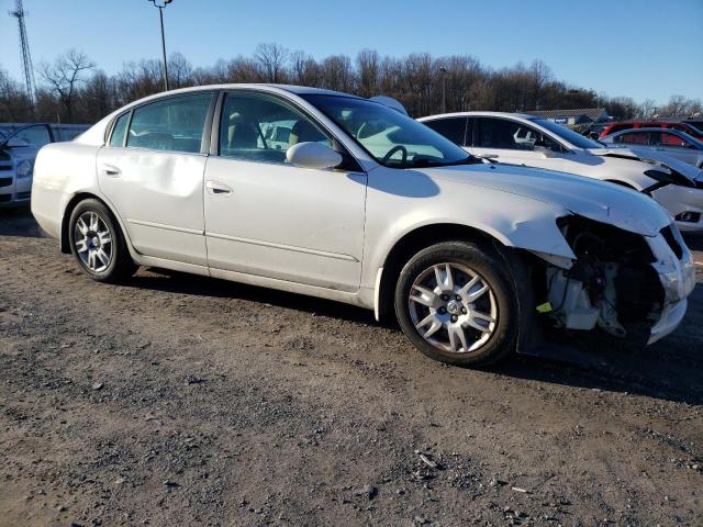 1N4AL11D96N386616 - 2006 NISSAN ALTIMA S WHITE photo 4