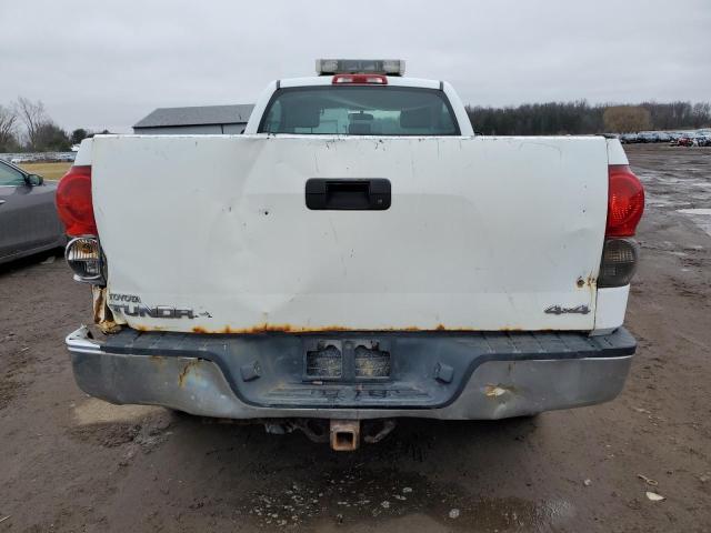 5TFMT52108X010235 - 2008 TOYOTA TUNDRA WHITE photo 6