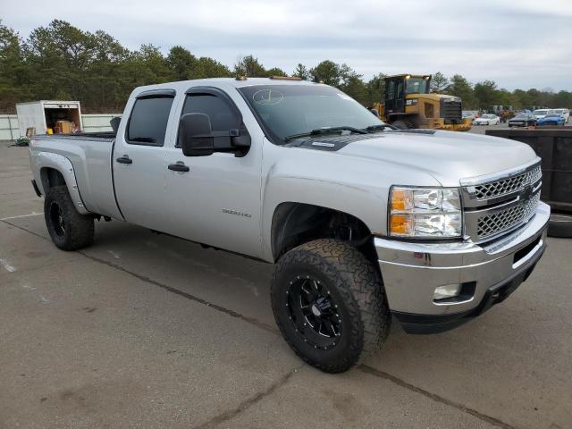 1GC4K0C84BF140372 - 2011 CHEVROLET SILVERADO K3500 LT SILVER photo 4