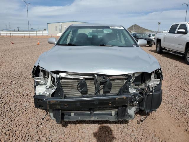 4T1BF3EK4BU121155 - 2011 TOYOTA CAMRY BASE SILVER photo 5