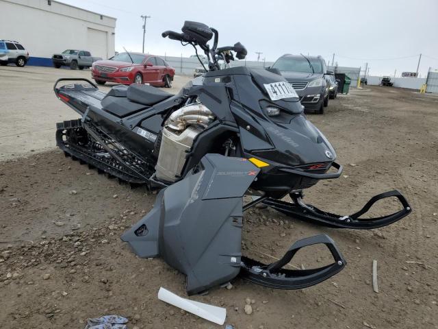 2BPSTJPE5PV000087 - 2023 SKI DOO SUMMIT BLACK photo 1