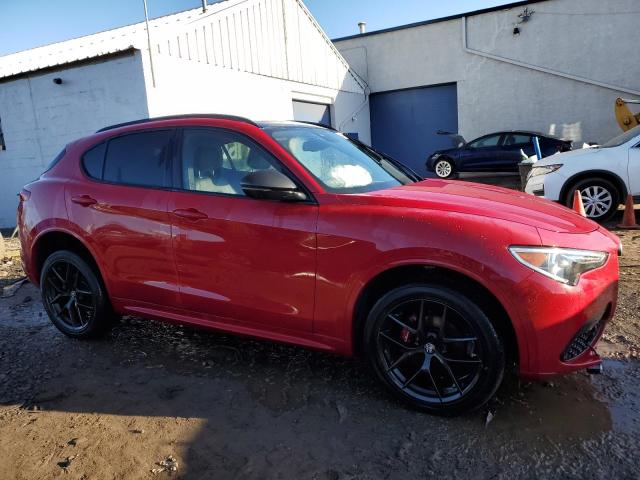 ZASPAKBN6L7C77013 - 2020 ALFA ROMEO STELVIO TI RED photo 4